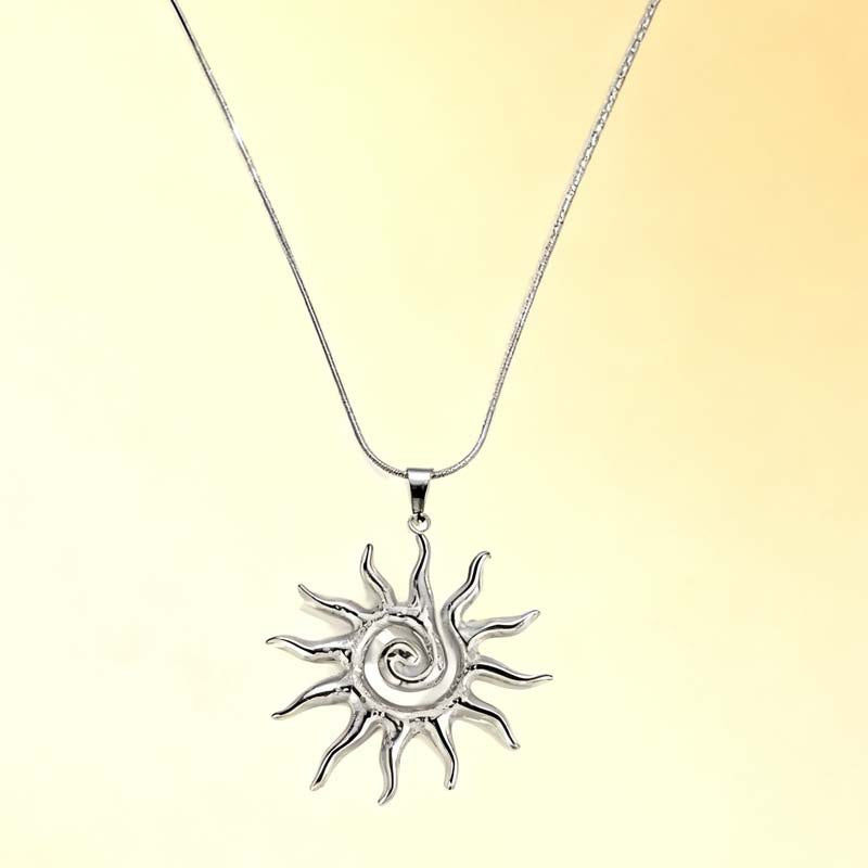Handcrafted Titanium Steel Sunflower Necklace silver Hollow Collarbone Necklace